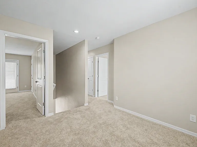 3010 N 37th St #4 — Photo 16