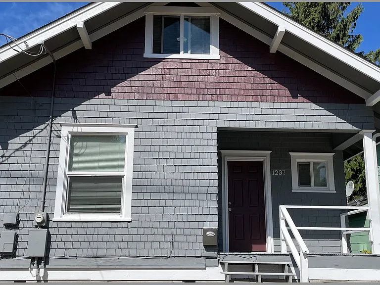 1237 Grant St — Photo 6