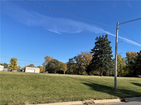 S Dixie Hwy, Hoopeston, IL 60942
