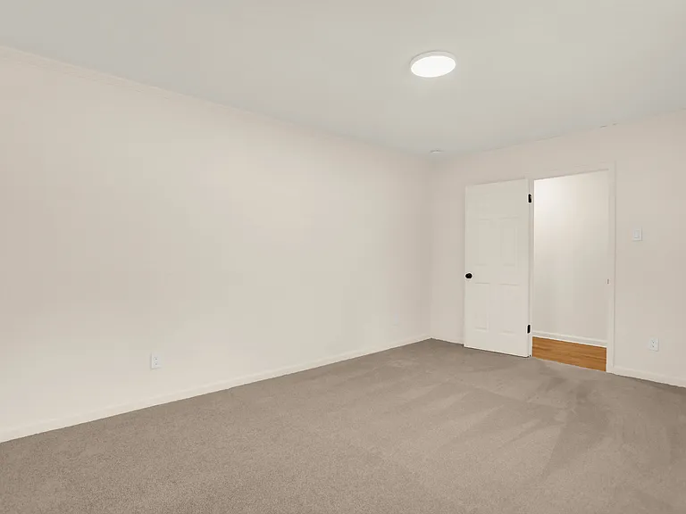 7255 Penbrook Cv — Photo 37
