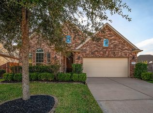 10839 Paula Bluff Ln, Cypress, TX 77433