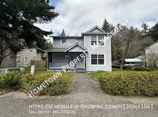 9324 Fairhill Dr NE, Lacey, WA 98516