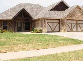 4302 NE Flycatcher Ln, Lawton, OK 73507