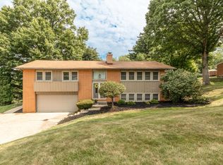 1802 Aspen Ct, Heath, OH 43056