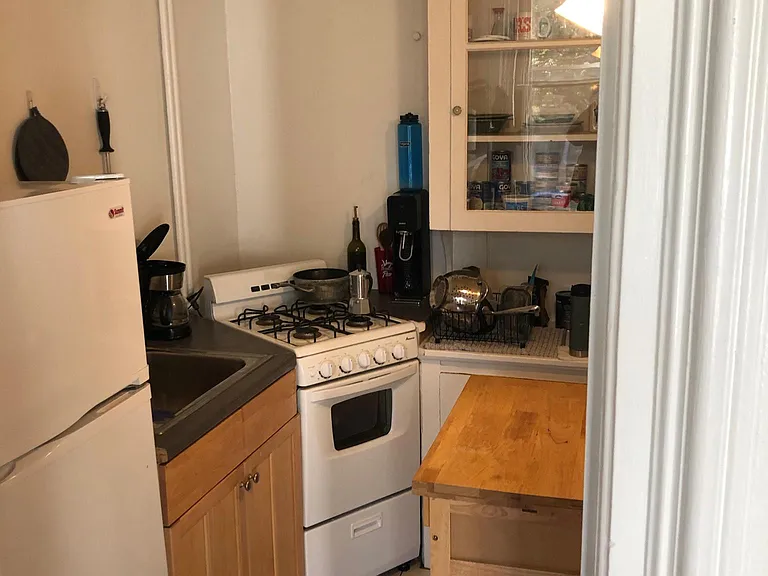 323 State St #1-F — Photo 4