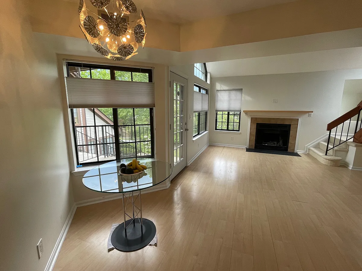 Building Photo - 6000 Curtier Dr #B