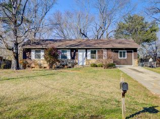 1025 Roswell Rd, Knoxville, TN 37923