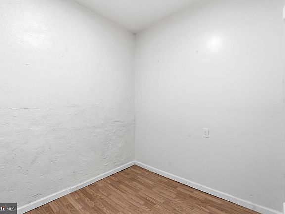 4th image of 3417 N 18th St