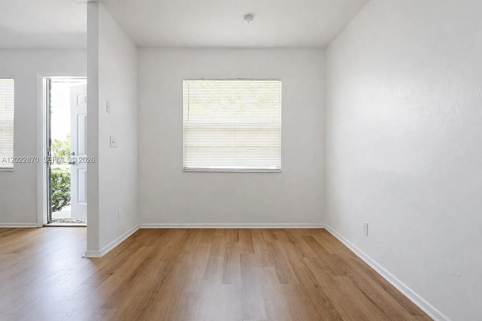1 bed, 1.0 bath, 650 sqft, $1,150 — Photo 3