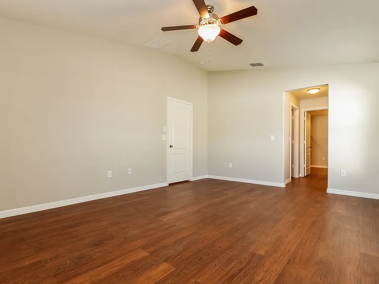 18408 Waydale Loop — Photo 11