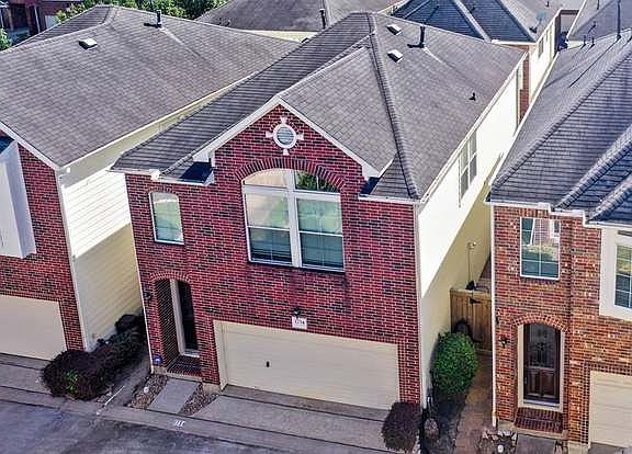 3rd image of 1754 Aden Dr