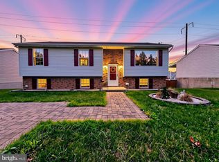 19 Strawberry Ct, Baltimore, MD 21220