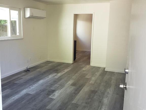 4th image of 1760 W South Tuxedo Ave #1760