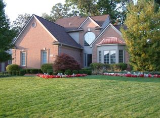 3515 Warwick Dr, Rochester Hills, MI 48309
