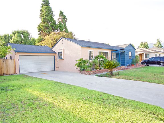 2nd image of 2831 Larkfield Ave