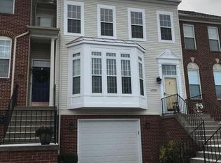 20865 Derrydale Sq, Sterling, VA 20165