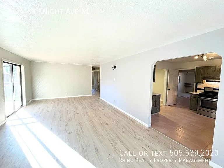 7724 McKnight Ave NE — Photo 12