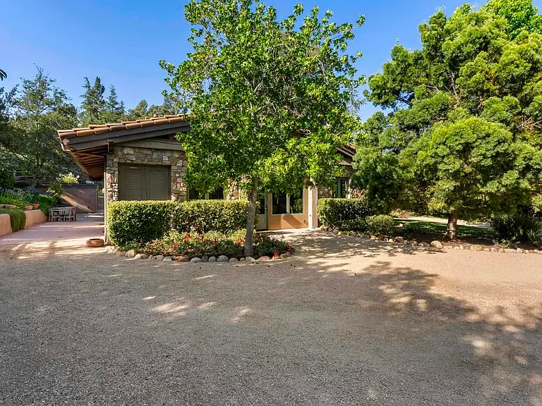 5330 San Elijo — Photo 2