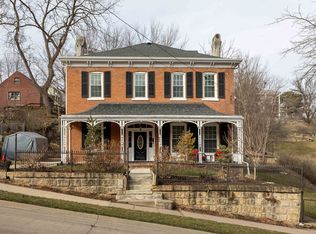 535 W 5th St, Dubuque, IA 52001