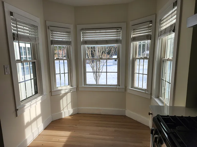 Grove St — Photo 1