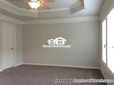Gated in swim community — Photo 2
