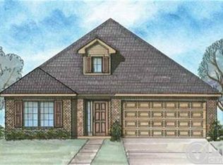 3007 Greenway Dr, Burleson, TX 76028