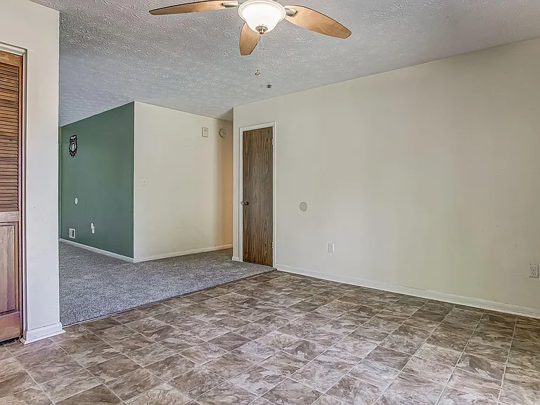 150 Arthur Cir — Photo 14