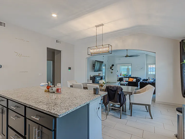 13816 Paseo Celeste Dr — Photo 10