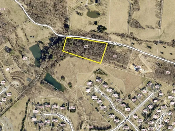 700 Bishop Rd, Blacksburg, VA 24060