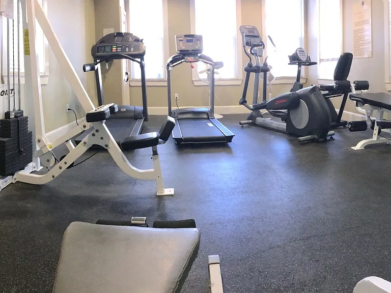 de Tolosa Ranch Apartments — Photo 69