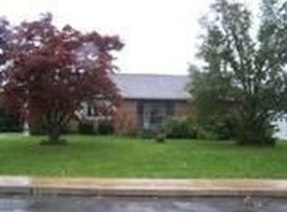 230 S Main St, Manchester, PA 17345