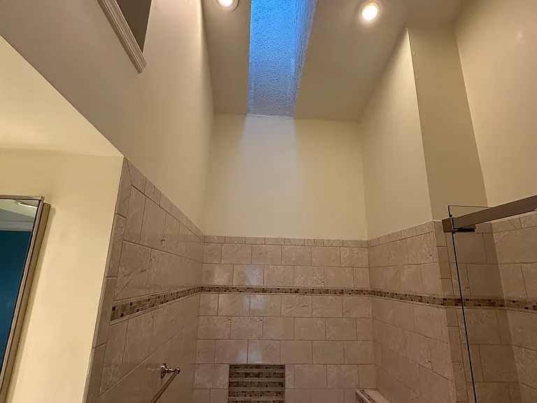 9685 Woodhenge Ct — Photo 31