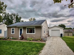 1036 Eastview Dr, Rantoul, IL 61866