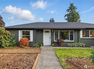 1727 NE 136th St, Seattle, WA 98125