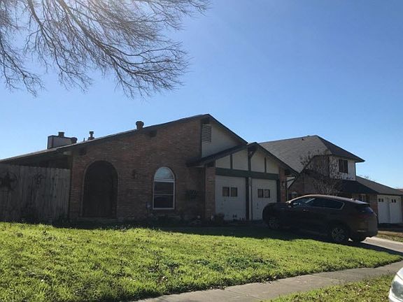 2nd image of 126 Andorra Dr