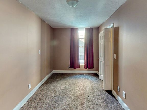 2nd image of 410 E 4th St #410