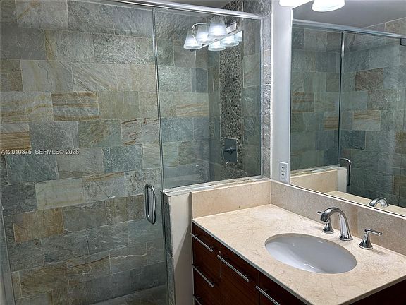 5th image of 2681 N Flamingo Rd APT 1102S