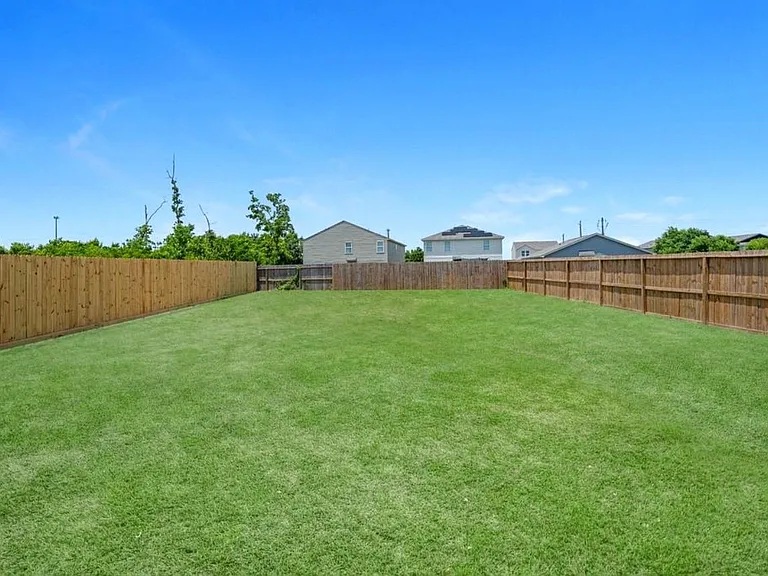 323 Road 5840 — Photo 13