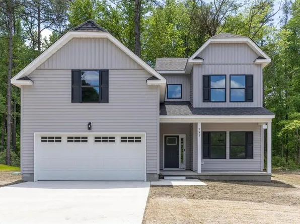 622 Ambrose St, Chesapeake, VA 23322