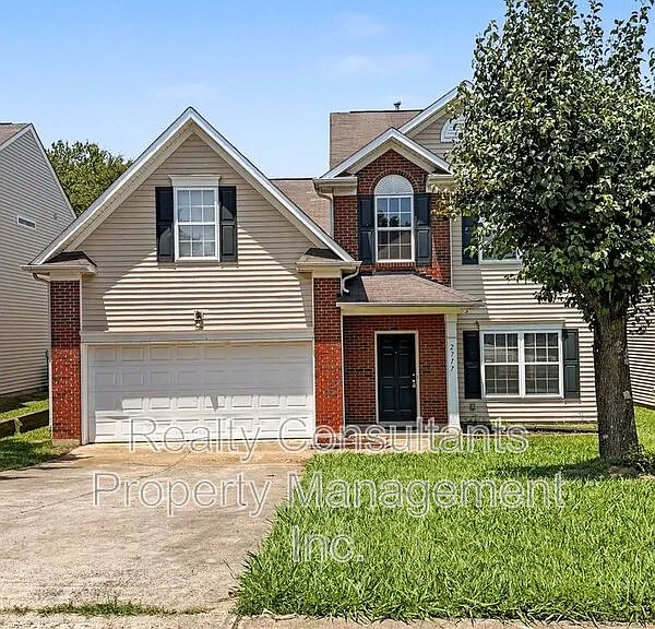 2717 Forest Grove Ct — Photo 1
