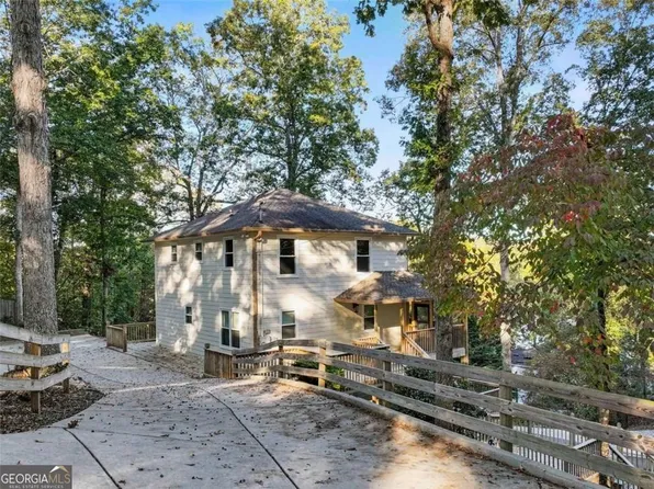 6185 Timberidge Dr, Gainesville, GA 30506