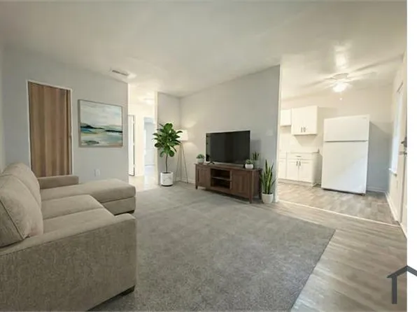 5555 Mole Ln, Charleston, SC