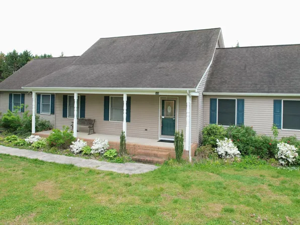 388 Pickett Ln, Camden Wyoming, DE 19934