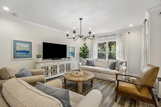 109 Oyster Bay Way — Photo 9