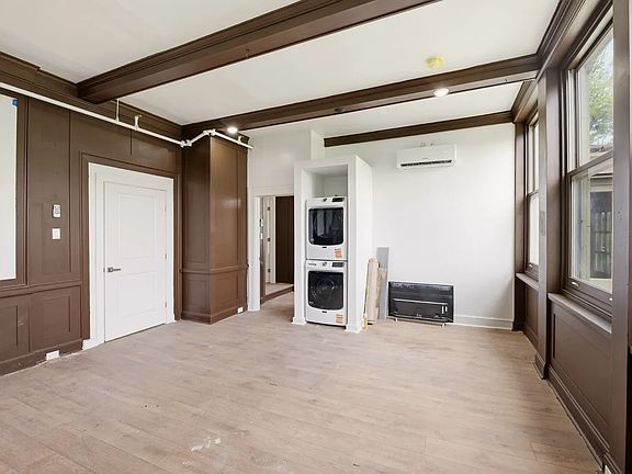 5th image of 6012 Ridge Ave Floor 2