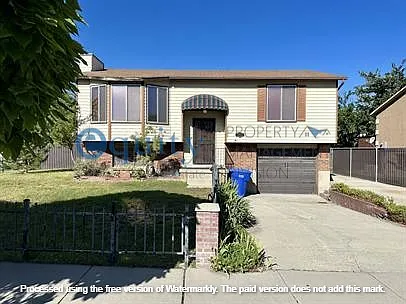 5534 S Tropicana Dr