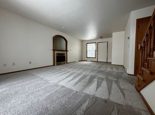 1525-1527 O'Keefe Rd, De Pere, WI 54115