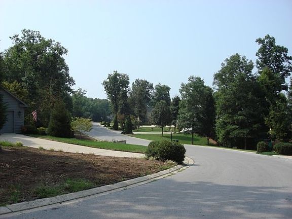 Amesbury Court