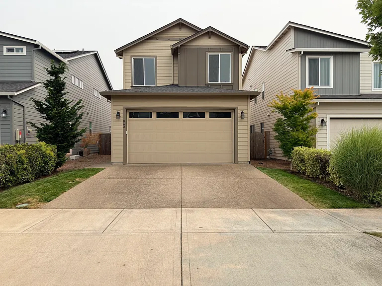 842 S 24th Ave — Photo 1