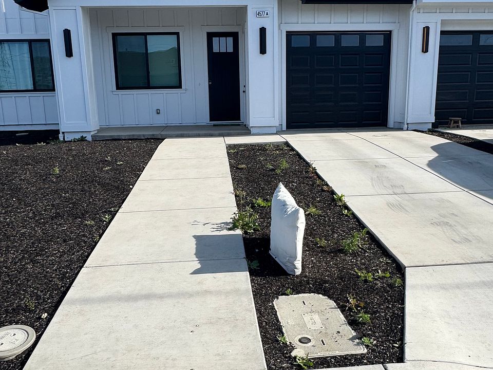 1st image of 4577 Lambert Dr #A